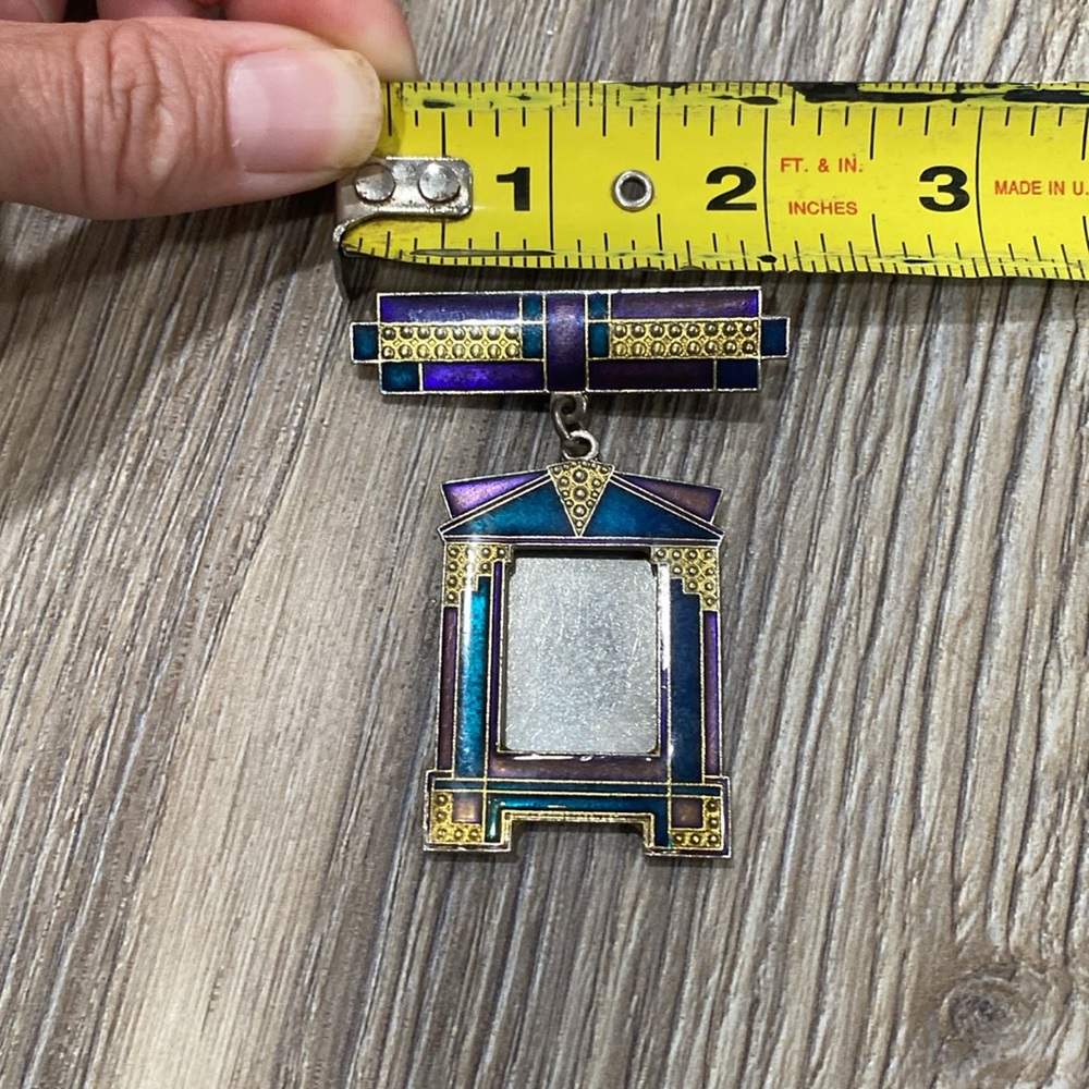 VINTAGE Art Deco Style Mini Frame Pin - Picture 7 of 9